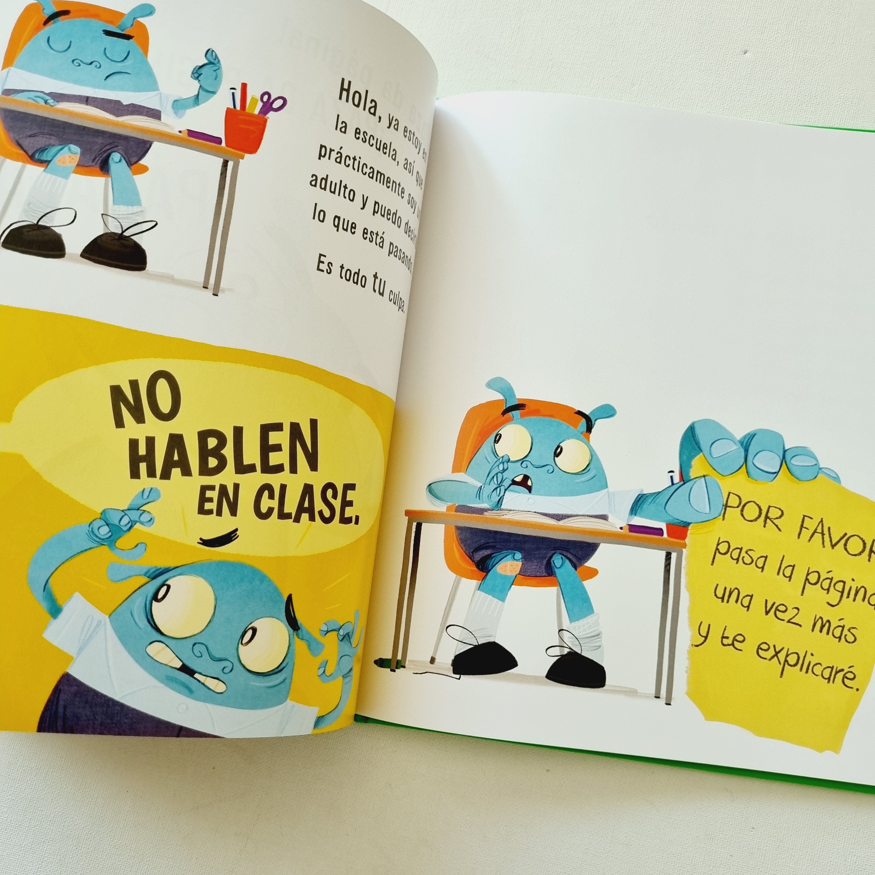 Por favor no abrir este libro jamás