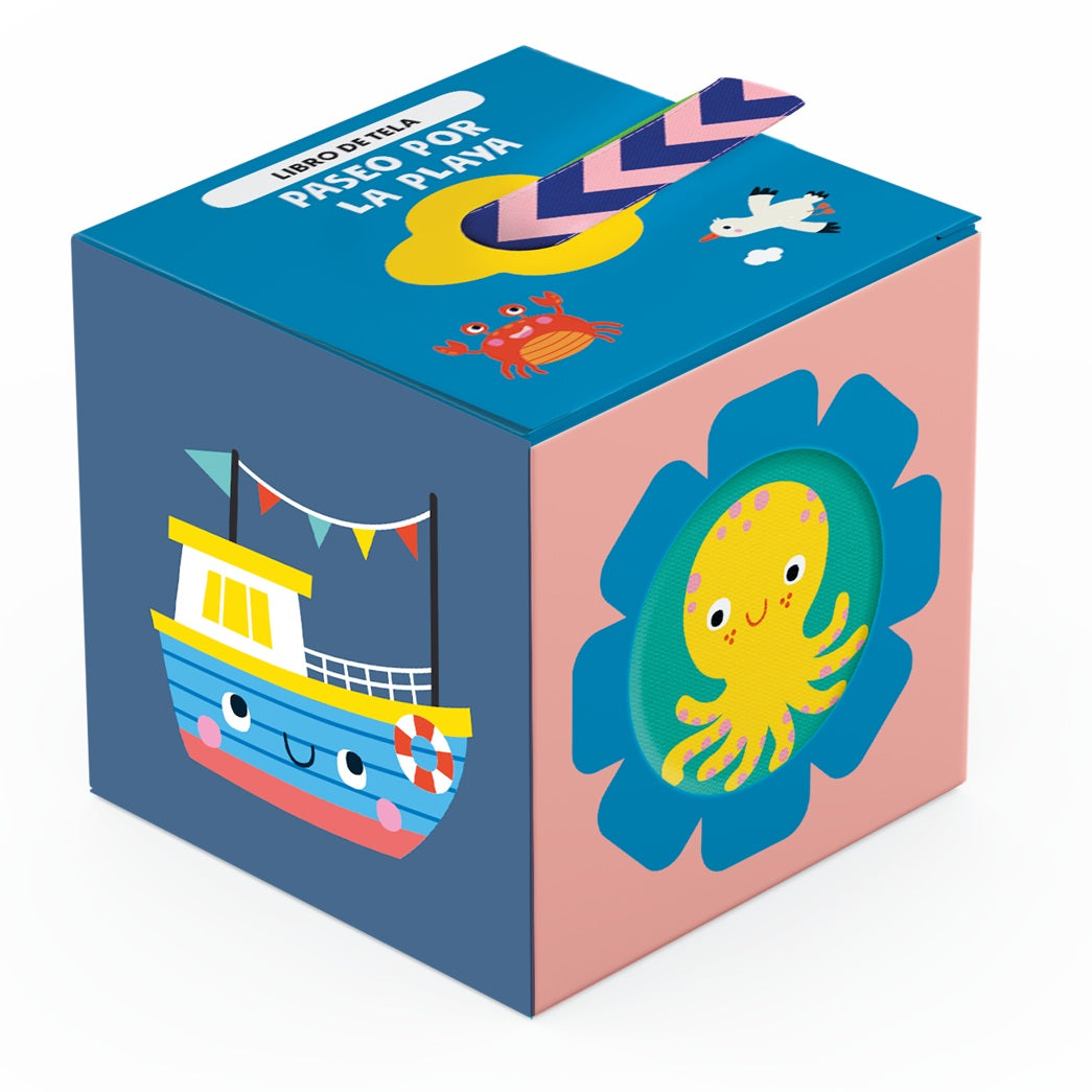 Paseo por la playa. Libro de tela