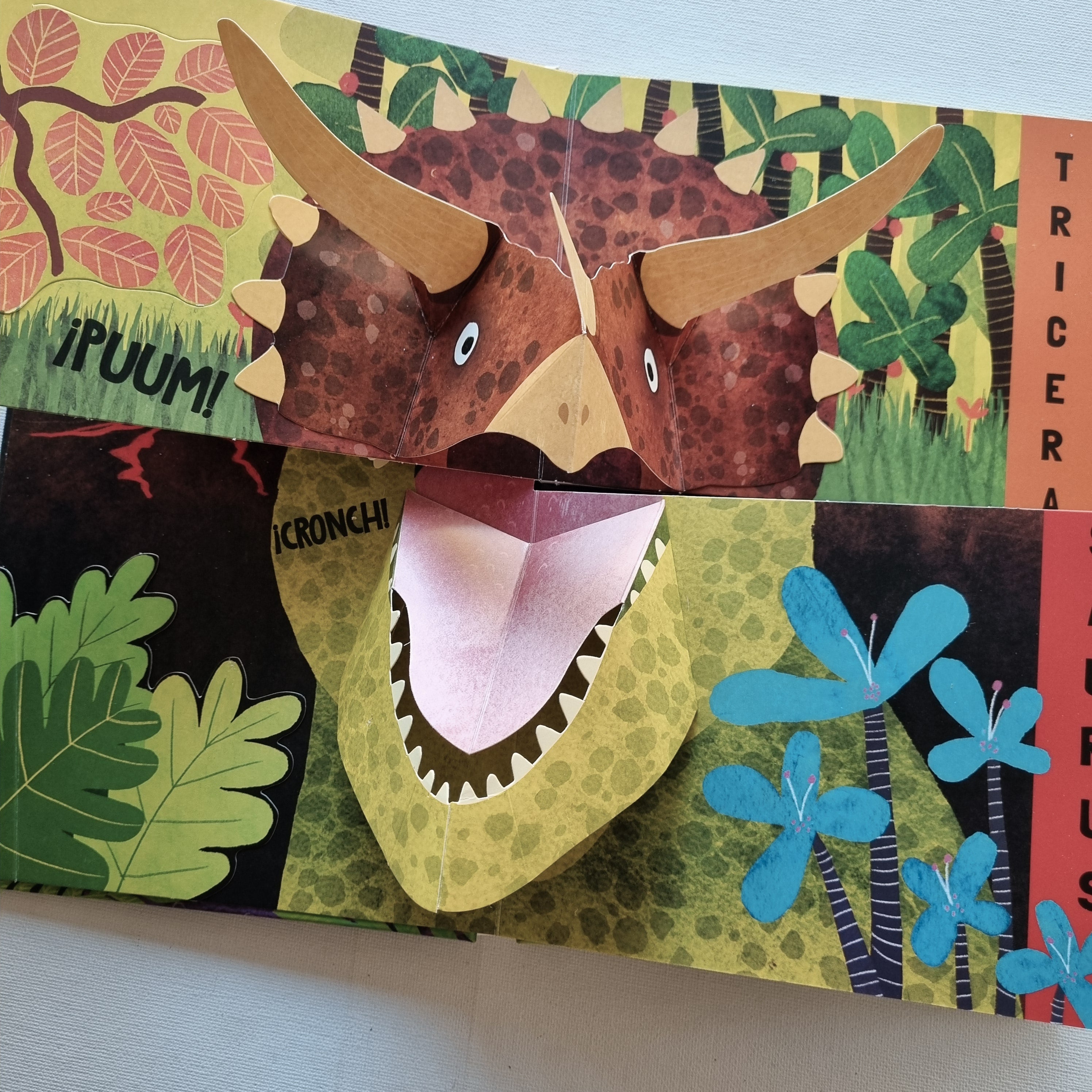 Dinosaurios . Chis Chas ¡Chomp!