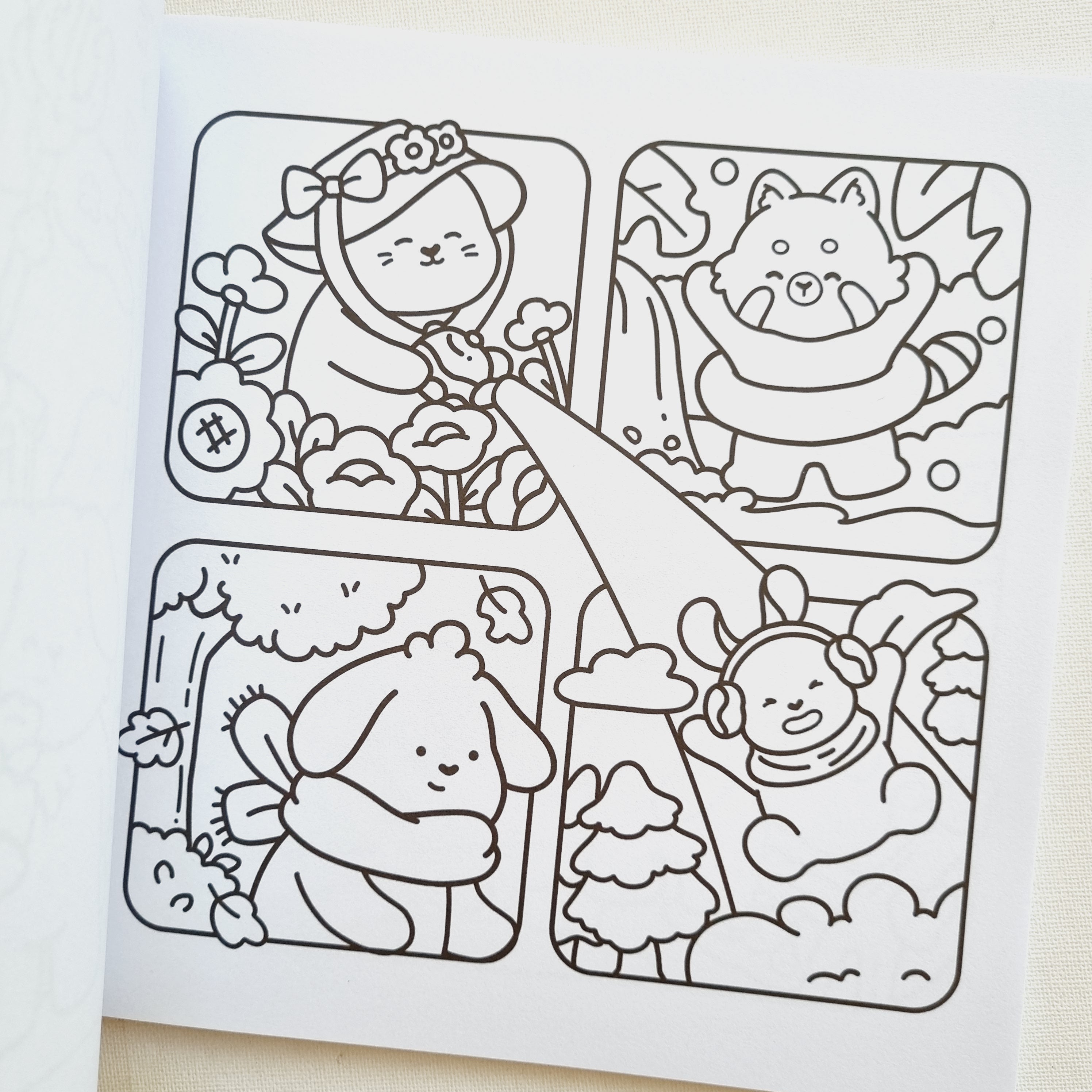 Tiny Buddies. Libro para colorear