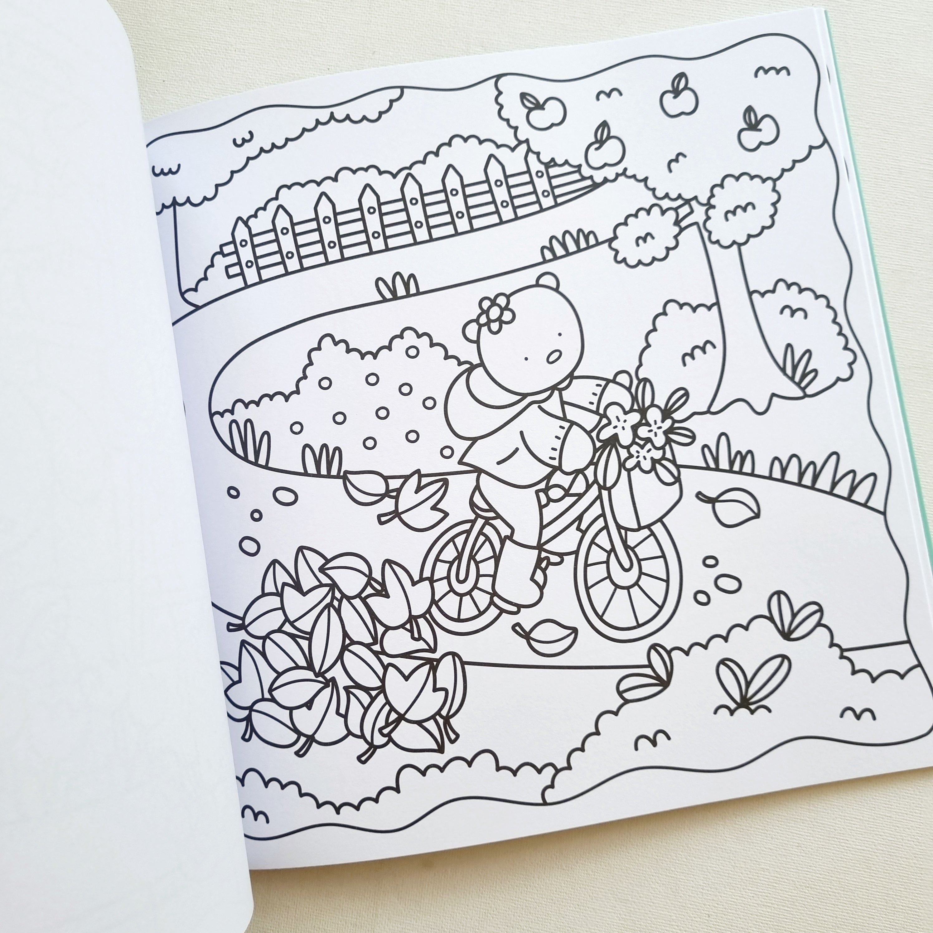 Cozy friends. Personajes retro para colorear