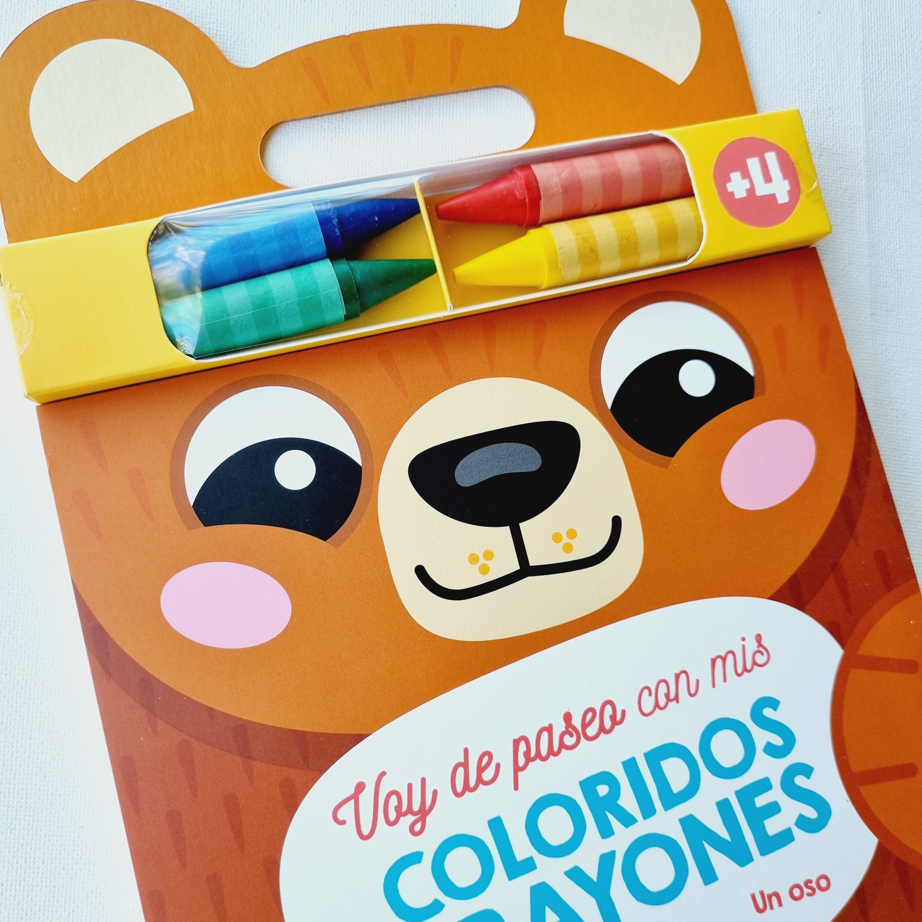 Voy de paseo con mis coloridos crayones: Oso