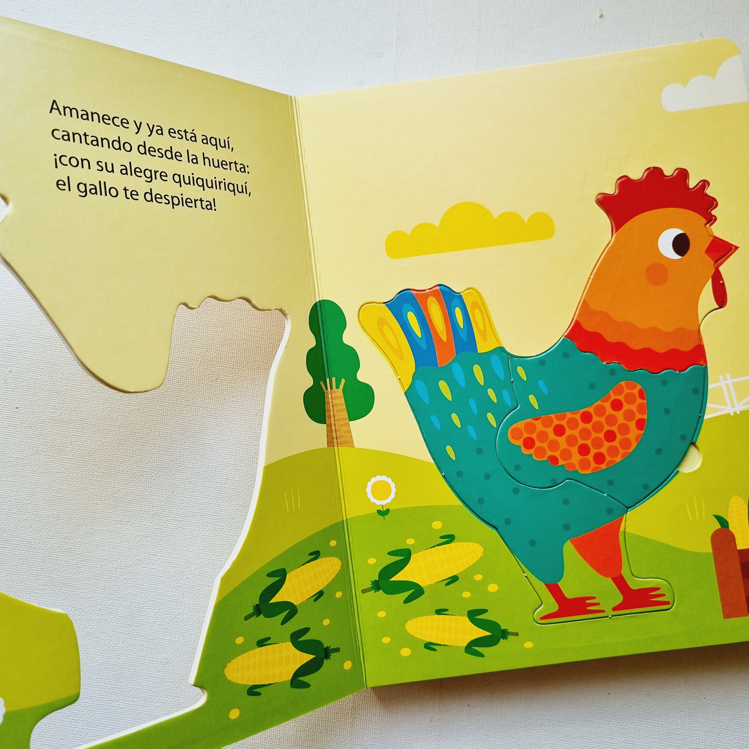 En la granja. Libro con rompecabezas