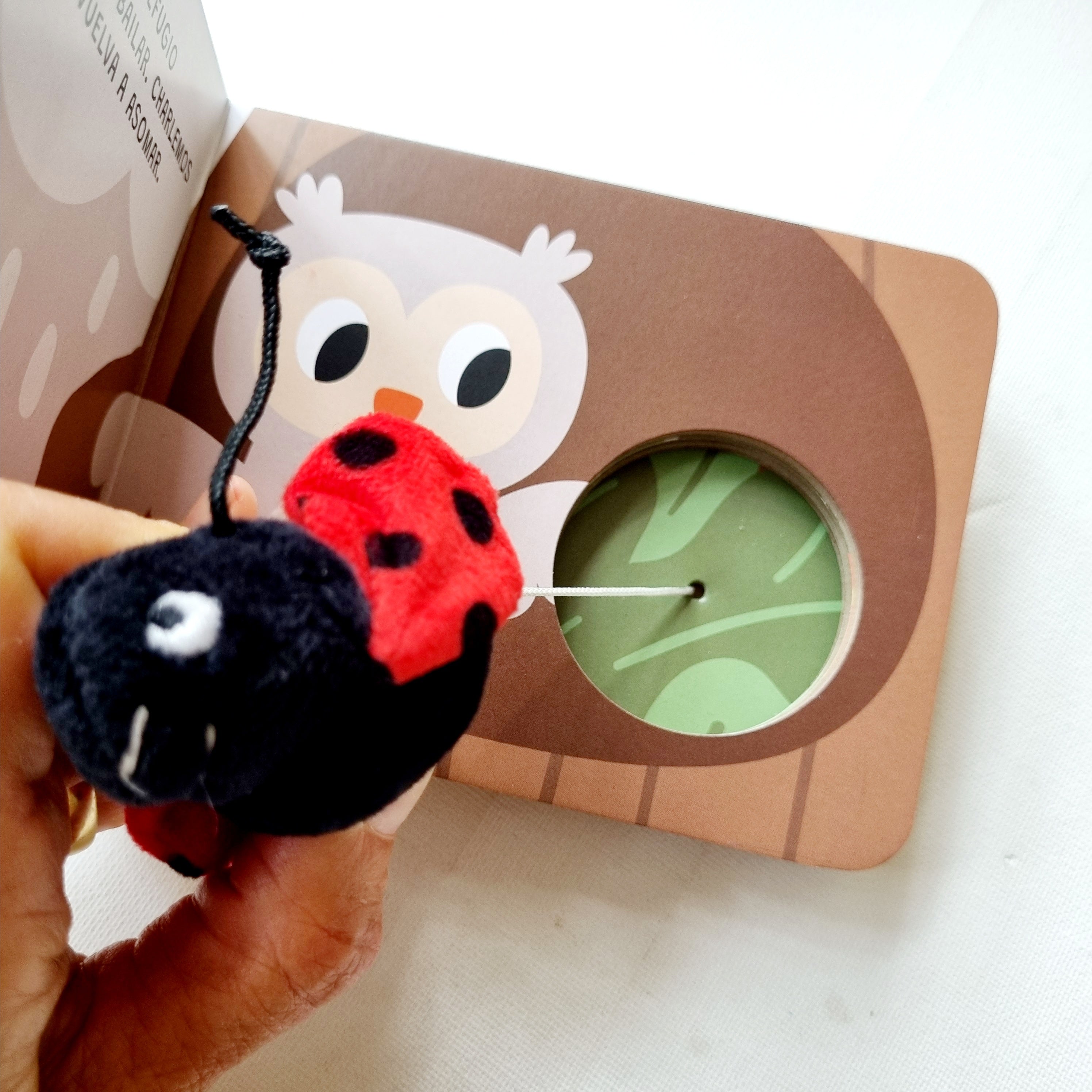 Benjamín en el jardín