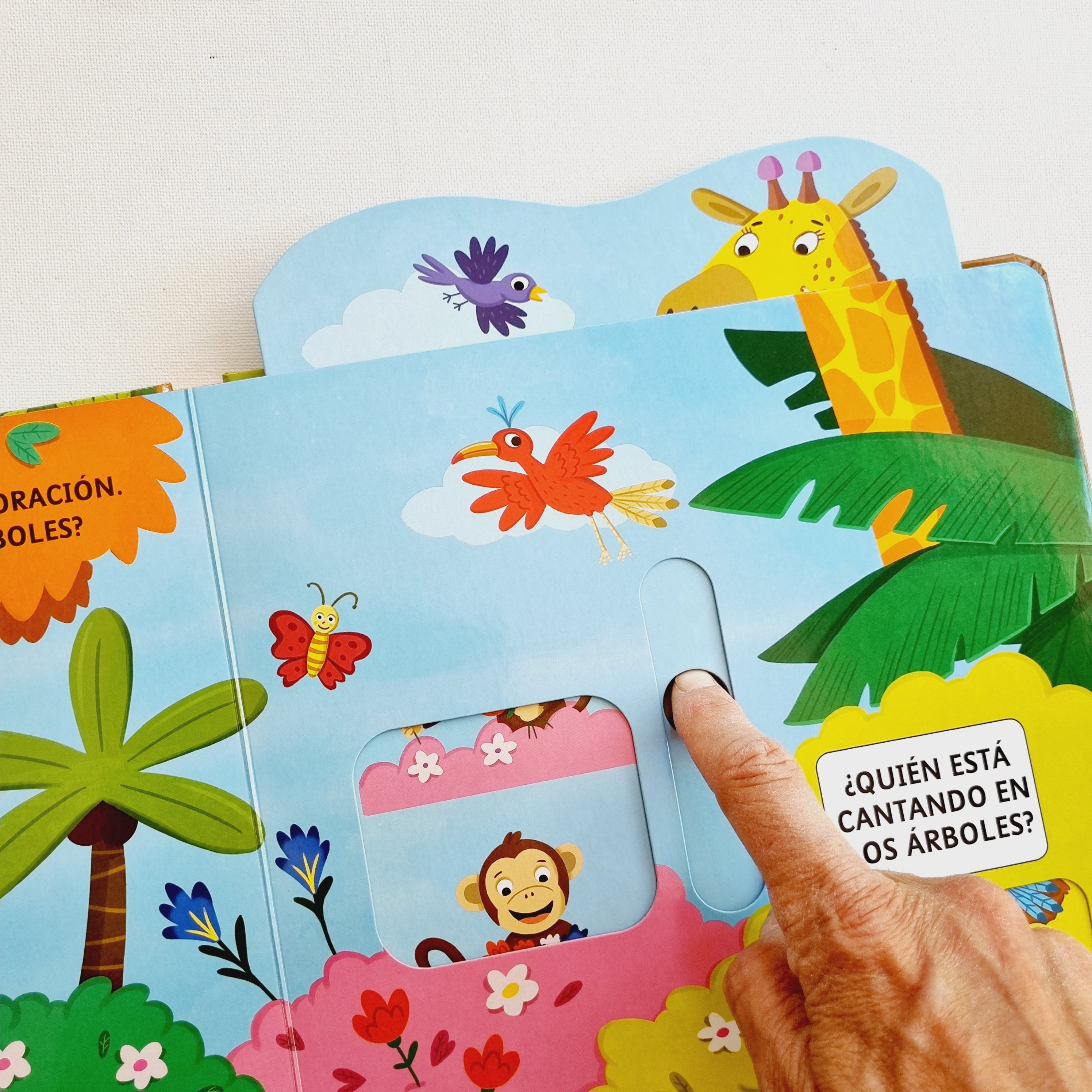 Fiesta en la selva.  Aventuras interactivas