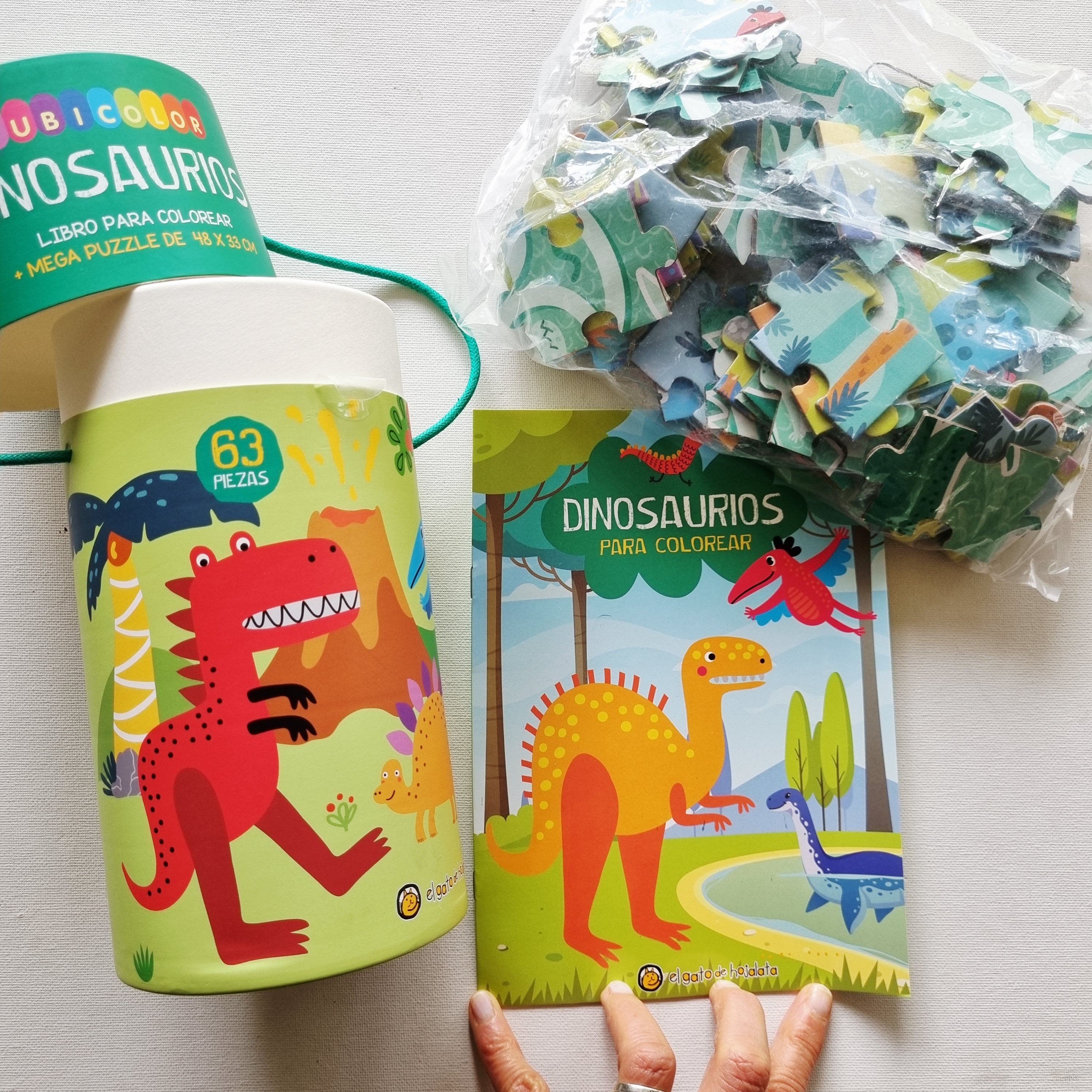 Tubicolor Dinosaurios : Rompecabezas más libro para colorear